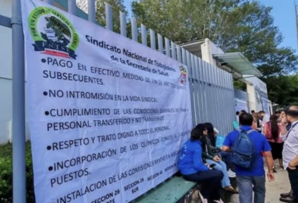 Sindicalizados del sector salud toman 60 hospitales en Veracruz; acusan desabasto y adeudos de pagos