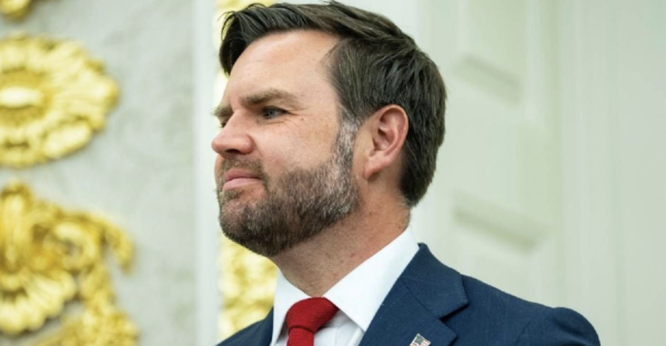 JD Vance partirá a negociación con Irán hasta el martes, contrario a lo que dijo Trump