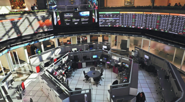 Bolsa mexicana retrocede ante preocupaciones sobre la guerra en Oriente Medio