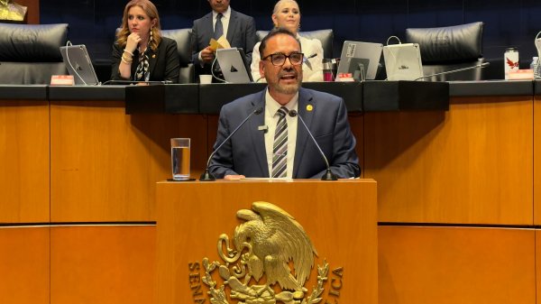 Loera pide comparezcan Maru y Jauregui por muerte de agentes de EU