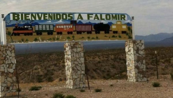 Queman 7 casas en Pueblito y Falomir; se llevan a un hombre