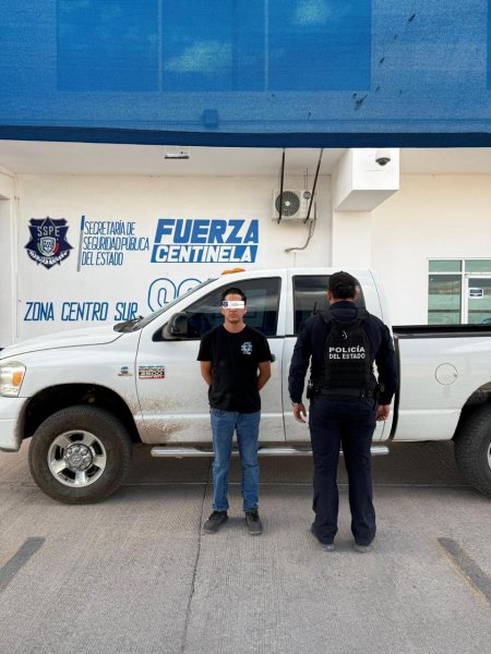 Arresta SSPE a sujeto con vehículo robado en la capital