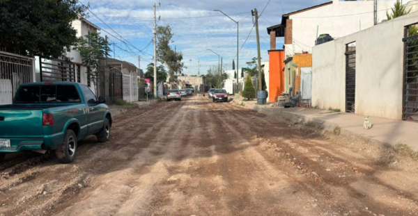 Inicia pavimentación en dos calles con el Presupuesto Participativo