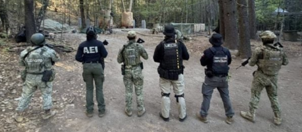 Agentes de la CIA muertos en Chihuahua portaban uniformes de la policía estatal