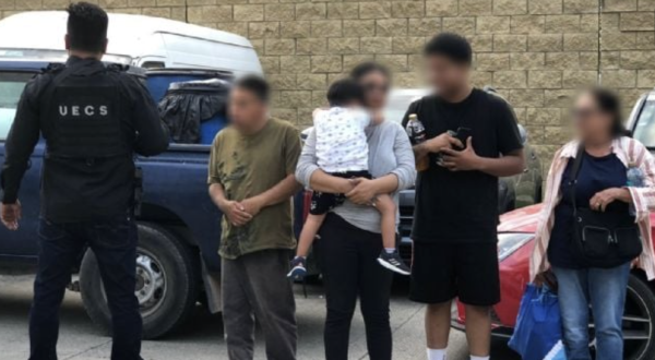 Secuestro virtual en Oaxaca: Meten a familia en un hotel y piden 300 mil de rescate