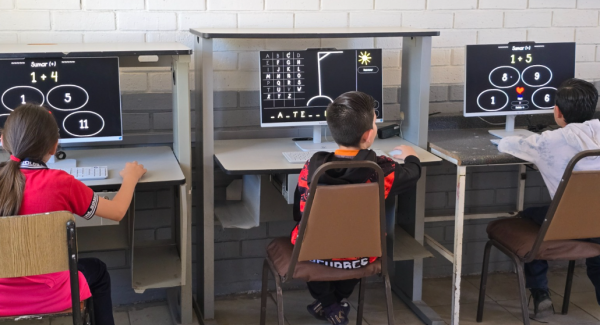 Los alumnos de la Primaria Símbolos Patrios, tendrán acceso a computadoras modernas con Programa Escuelas Competitivas