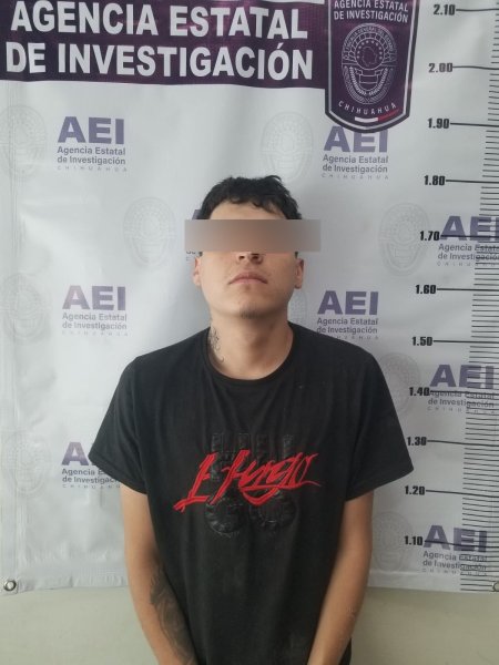 Detiene AEI a tres personas durante cateo; les aseguran armas de fuego y drogas