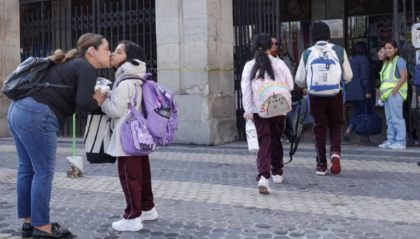 Alerta en escuelas: investigan en Puebla reto viral ligado a amenazas de tiroteo; se replica en otros estados