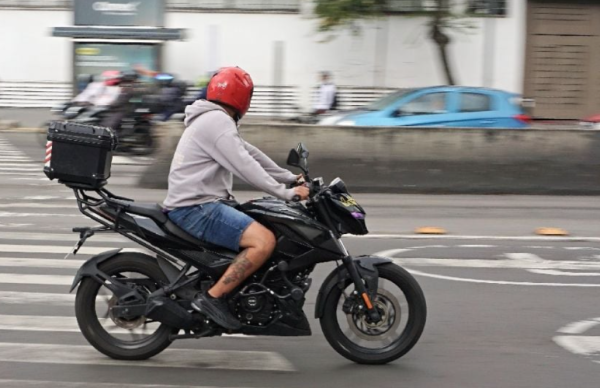 Ataque armado en CDMX: disparan contra comensales de una taquería y detienen a dos; uno de ellos es menor de edad