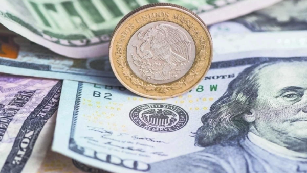 Peso mexicano se aprecia frente al dólar a la espera de noticias sobre diálogos en Oriente Medio