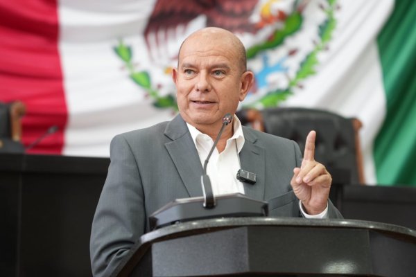 El acto inmediato de alguien que traiciona, es intentar justificar su deslealtad: Acusa Cuauhtémoc Estrada al panismo y gobierno de Maru Campos