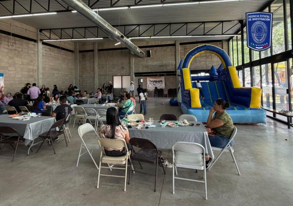 Celebran CEAVE y FEM “Día de la Niñez” en NCG