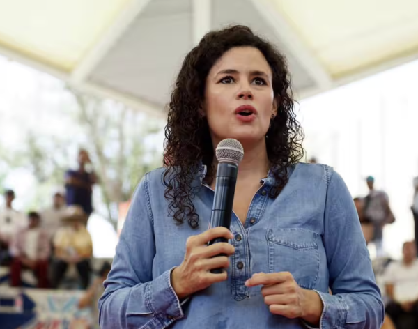 Luisa María Alcalde acusa ‘antipatriotismo’ de la oposición por caso de agentes de la CIA