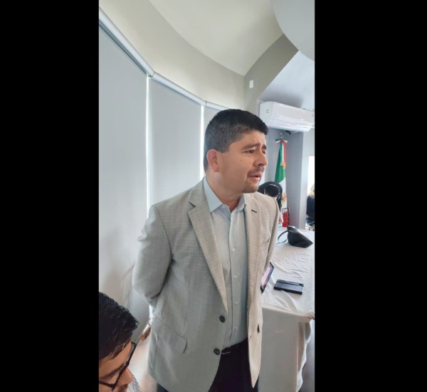 Respaldo a Maru, Senado no tiene facultad de llamarla a comparecer: Saúl Mireles