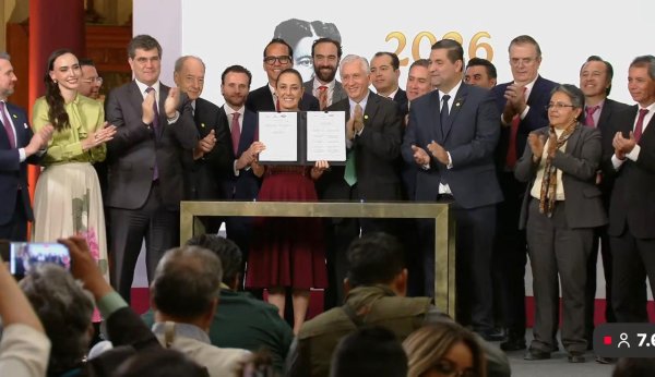 Firma federación y empresariado convenio para promover la industria siderúrgica nacional