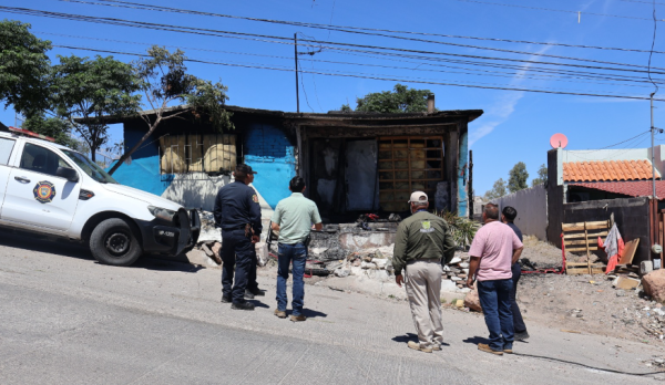 Atiende Municipio predio con alto riesgo de incendio en colonia Cerro de la Cruz