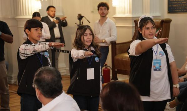 Realizan Cabildo Infantil por Día de la Niñez