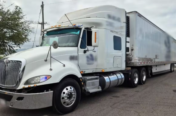 Gabinete de Seguridad da golpe al crimen: Aseguran 60 kilos de cocaína ocultos en tractocamión