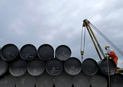 Advierten financieros que México enfrentaría impacto fiscal de hasta 220 mil mdp si el petróleo se mantiene en 100 dólares por barril