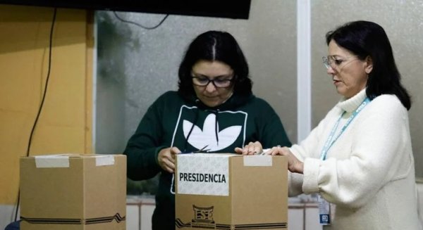 Elecciones en Costa Rica: arrancan votaciones para elegir la presidencia y 57 diputados