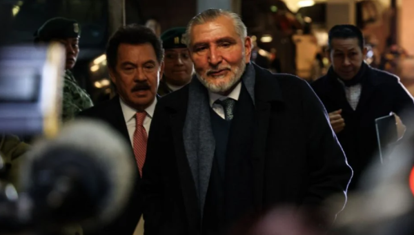 Adán Augusto López niega intención de coordinar la campaña de Andy López Beltrán; desconoce investigación en EU