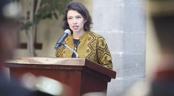 Gobierno paga contratos por 30 mil mdp a Grupo Andrade, donde la hija de la secretaria de Gobernación ocupa un cargo directivo