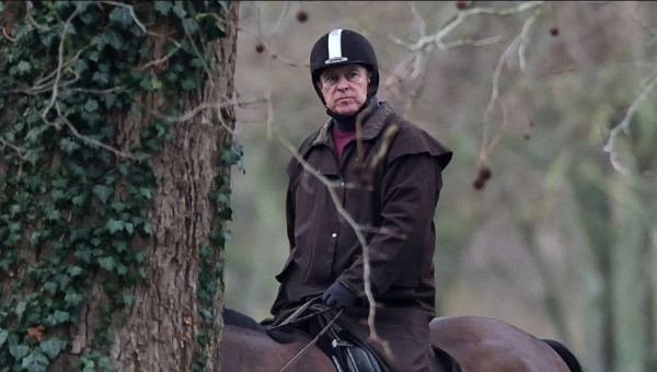 El expríncipe Andrés abandona su mansión en Windsor para ocupar una vivienda temporal