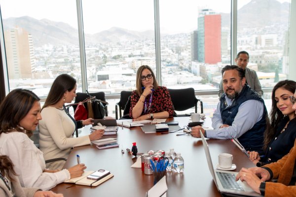 Realizan alianza entre TSJE y SRE