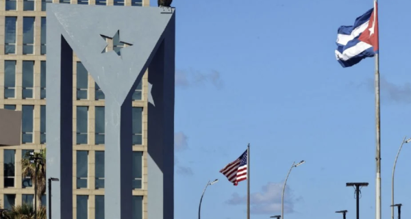 Crisis en Cuba: posponen la Feria Internacional del Libro en La Habana por escasez de combustible