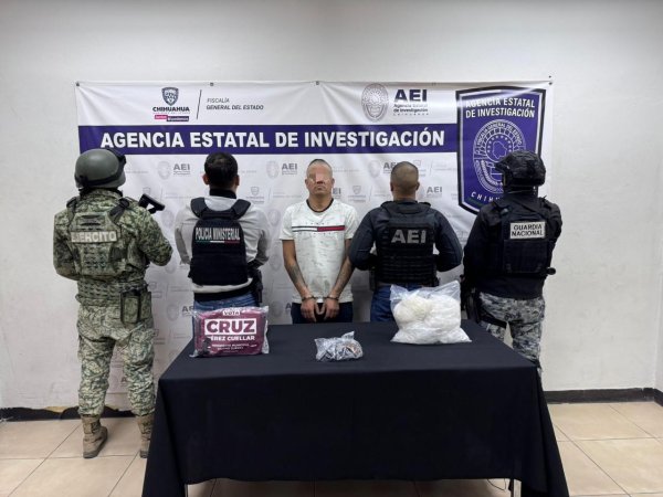Detiene AEI a sujeto con metanfetaminas y arma en Cd. Juárez