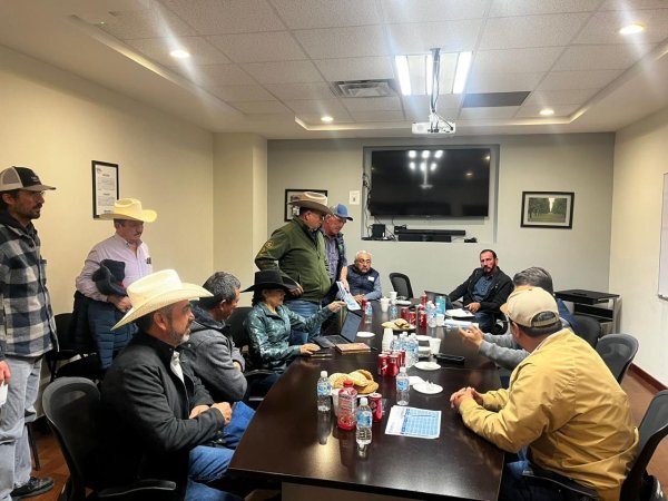 Exhortan a productores de Delicias y la región a inscribirse para no perder apoyo del PEUA