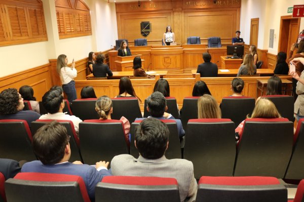 Invita la Facultad de Derecho al Diplomado en Derecho Notarial y Registral