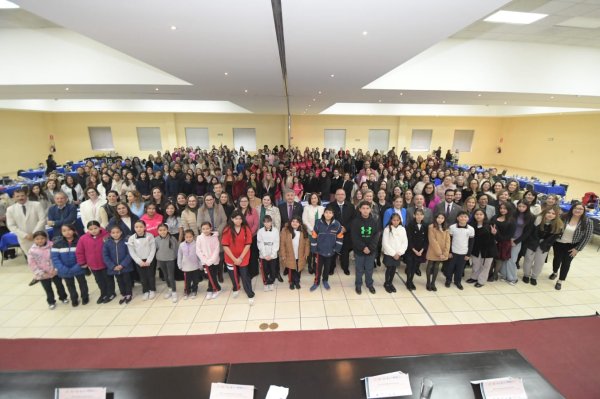 Realiza UACH VII Desayuno Global de Mujeres en las Ciencias