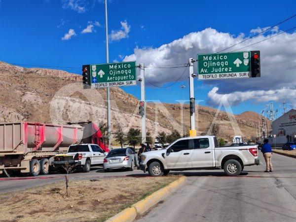 Persecución y enfrentamiento armado en la colonia Industrial deja cuatro detenidos