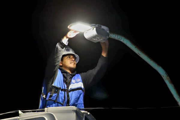 Beneficia Municipio a más de 5 mil habitantes con la llegada de Alumbrado LED a la colonia Aeropuerto