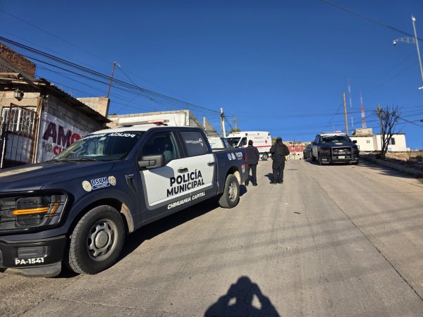 Su amigo lo encuentra suspendido y lo salva en la Alfredo Chávez