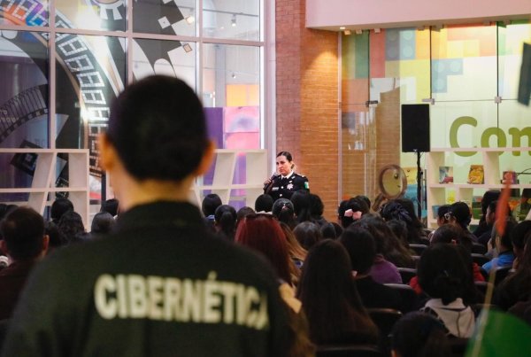 Imparte SSPE charla motivacional dirigida a niñas de Ciudad Juárez