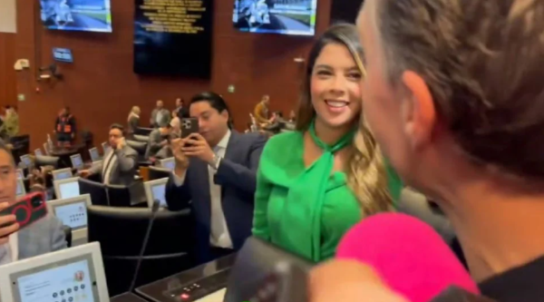 Velasco destapa a Ruth González, esposa de Gallardo, como candidata del Partido Verde a la gubernatura de San Luis Potosí