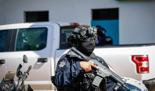 Sujetos armados asesinan a menor de 15 años en Culiacán cuando fue a comprar un biberón para gatos que rescató