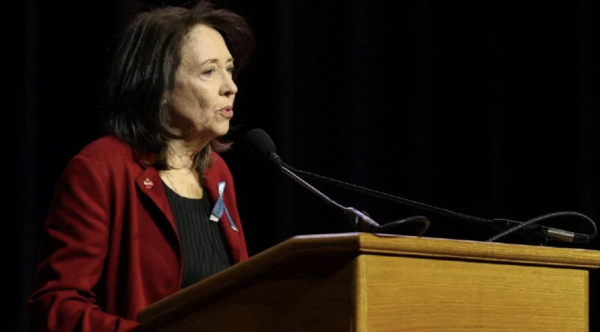 Senadora de EU atribuye cierre del aeropuerto de El Paso al despliegue de un sistema antidrones láser del Ejército