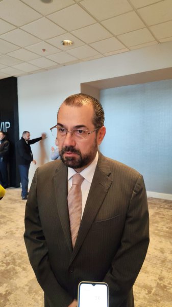 Reforma laboral de 40 horas tiene beneficios y desventajas: Diodoro Siller