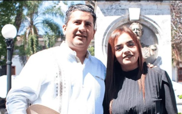 Grecia Quiroz acusa persecución política