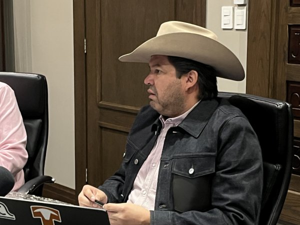 Impulsa UGRCh diversificar recursos como la ampliación de seguros al sector agrícola