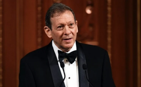 Presidente de la cadena de hoteles Hyatt se retira del cargo por vínculos con Jeffrey Epstein