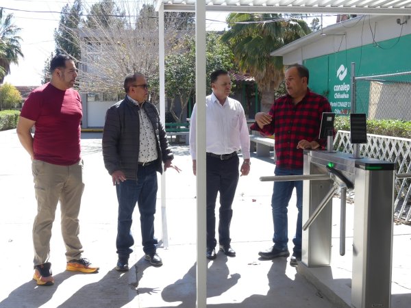 Conalep implementa sistema tecnológico NedEra por la vinculación parental y contra deserción escolar