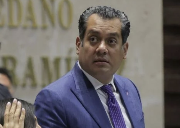 Gutiérrez Luna se lanza contra el “lanón” que recibirán consejeros del INE; le responde Dania Ravel