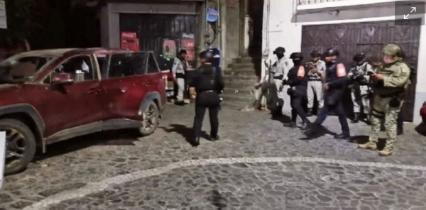 Taxco vive noche de terror por enfrentamiento entre policías y sicarios