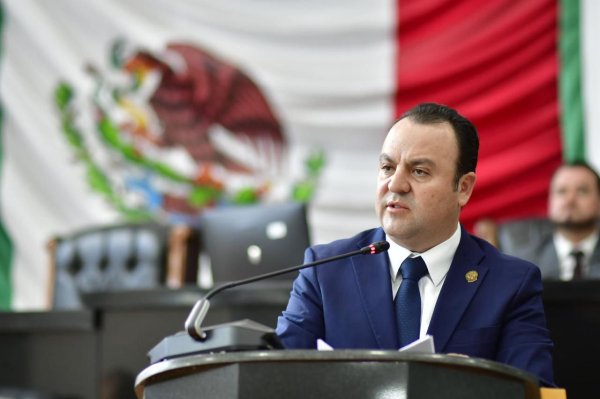 Encabeza Memo Ramírez agenda legislativa en Parral con reunión de Mesa Directiva