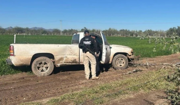 Imputan a agente de investigación en Sonora por manipular la escena de un homicidio; destruyó documentación clave