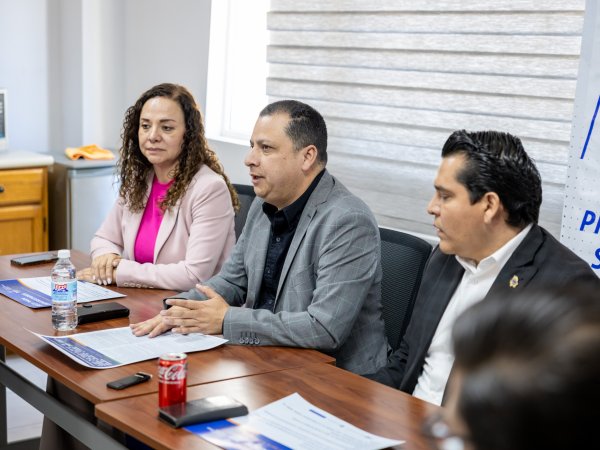 Anuncian convocatoria de becas universitarias para apoyar a estudiantes de Delicias